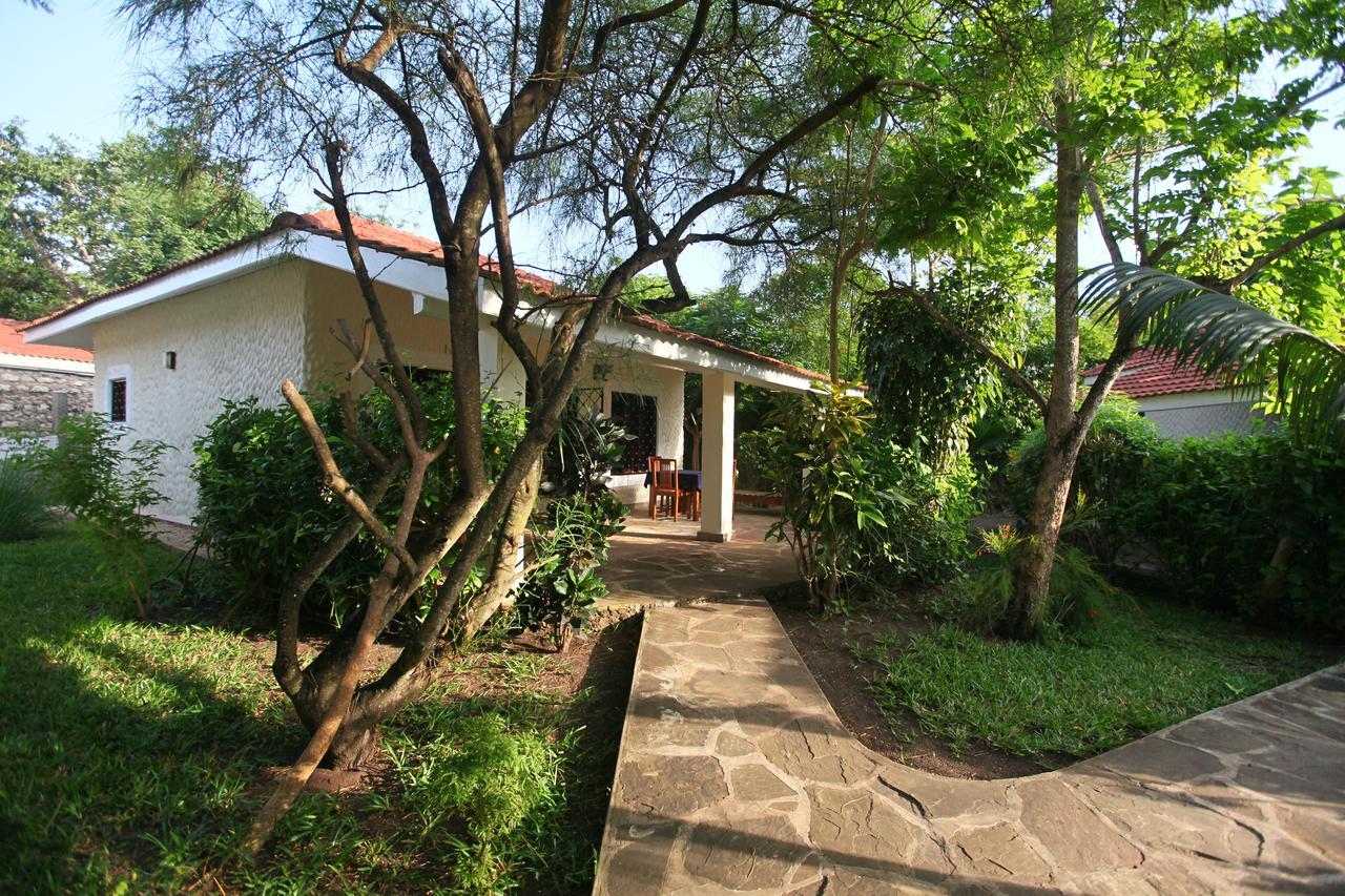 Diani Cottages Diani Beach Eksteriør bilde